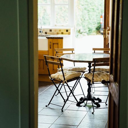 Langs Hall Leyland Eksteriør billede